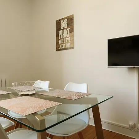 Modern#tours La Fuye-velpeau * Τουρ